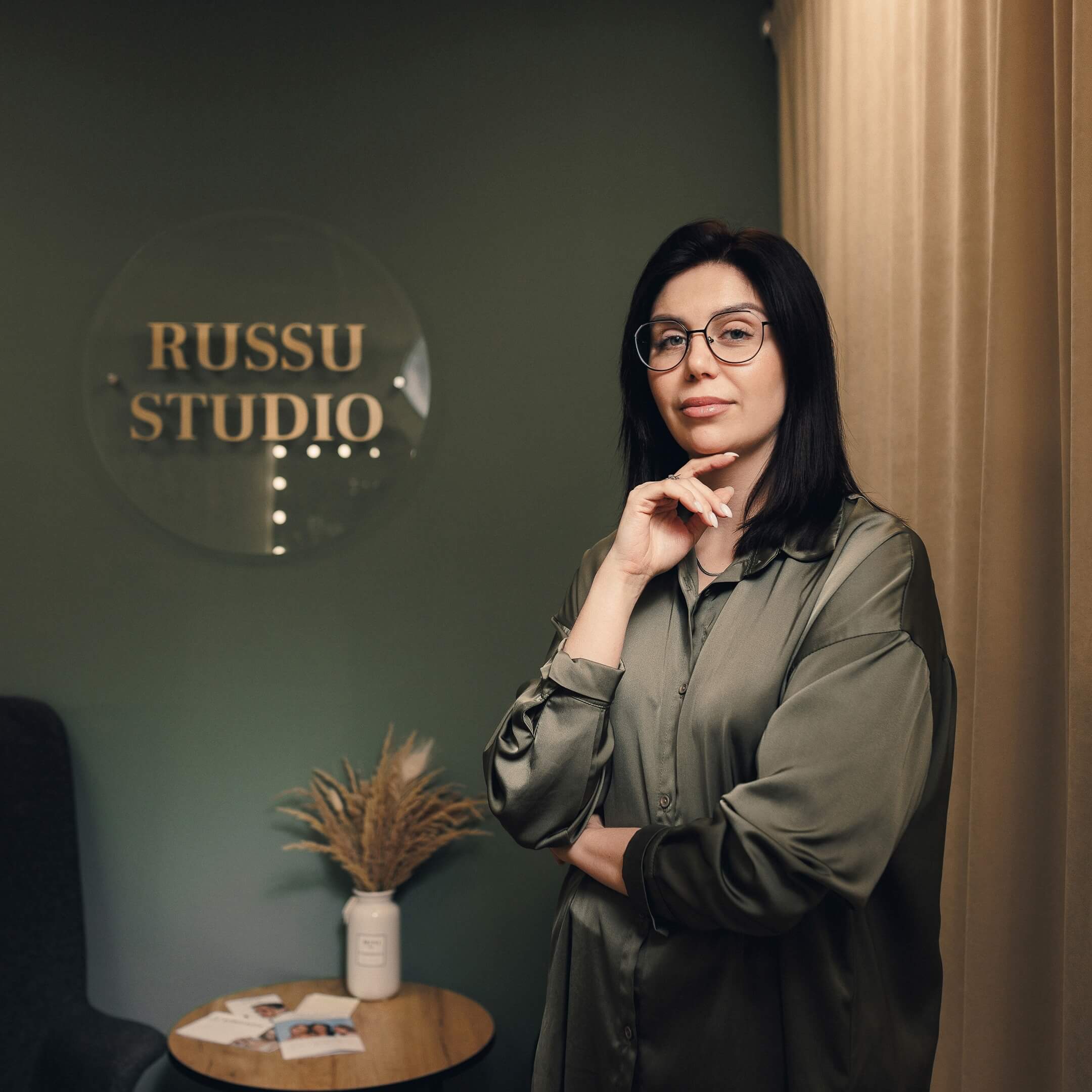 Студия макияжа и причесок «Russu studio»
